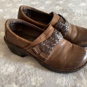 BOC clogs size 8. Great condition